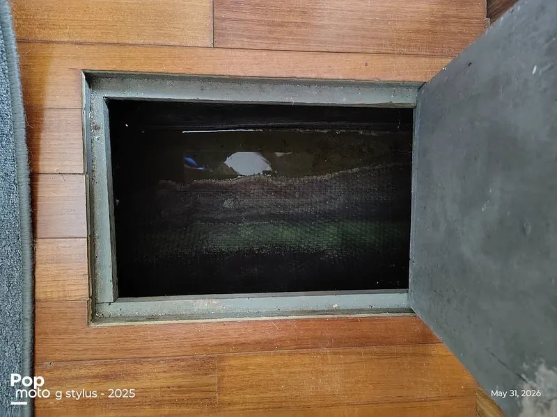 Slide: The Image of Chris-Craft Catalina 33 1979 - 16457410
