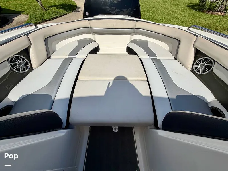 Slide: The Image of Yamaha 212X 2016 - 16471042