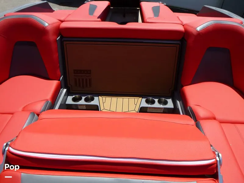 Slide: The Image of Mastercraft XStar S 2022 - 16494080