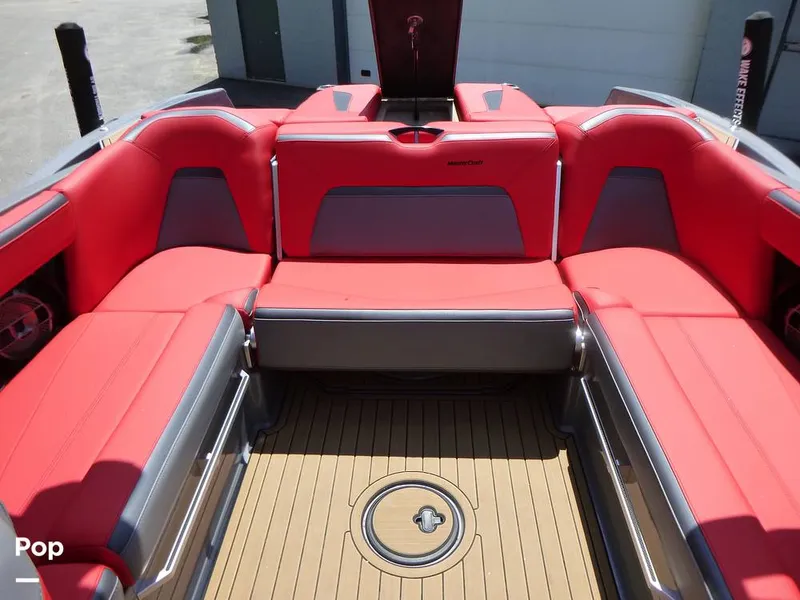 Slide: The Image of Mastercraft XStar S 2022 - 16494079