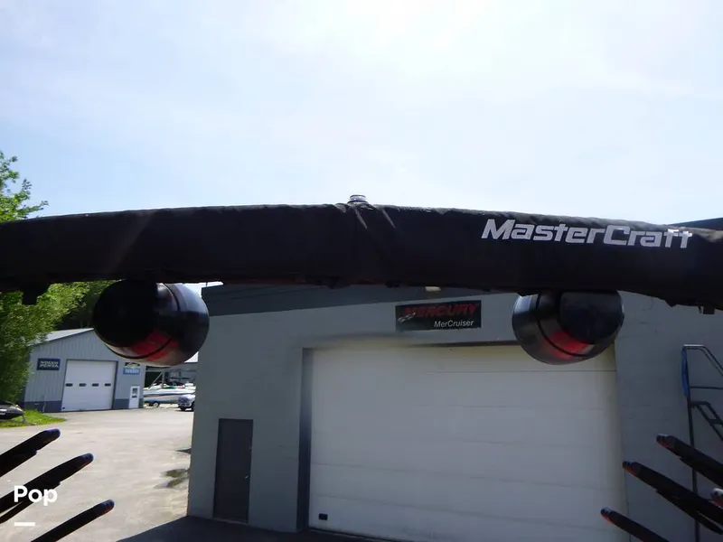 Slide: The Image of Mastercraft XStar S 2022 - 16494151