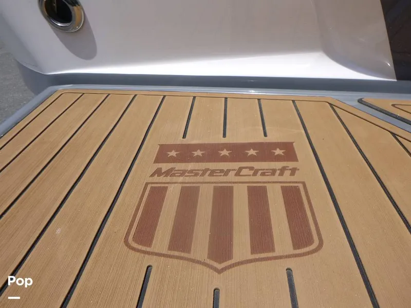 Slide: The Image of Mastercraft XStar S 2022 - 16494173