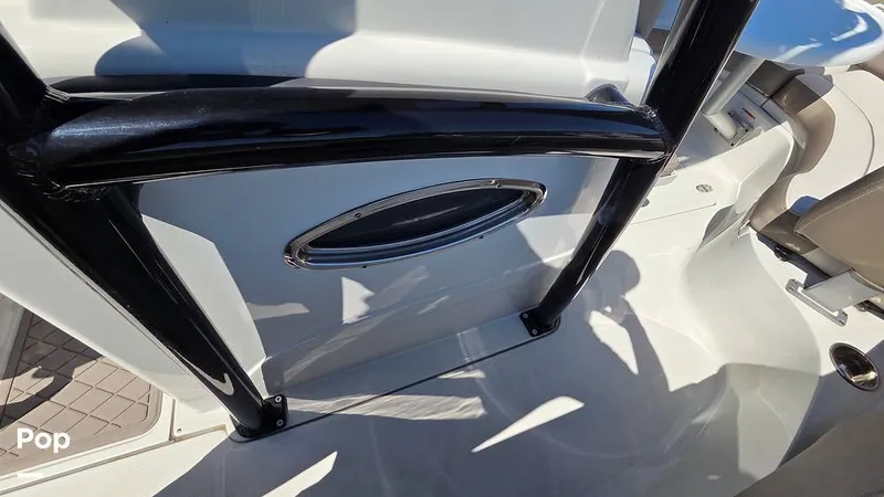 Slide: The Image of Crownline Boats Finseeker 200CC 2021 - 16507115
