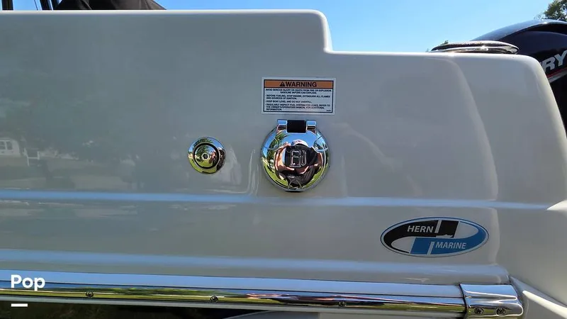 Slide: The Image of Crownline Boats Finseeker 200CC 2021 - 16506992