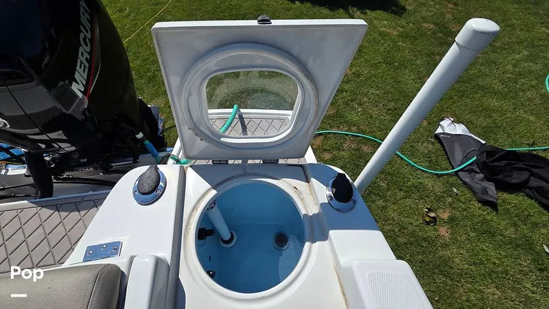 Slide: The Image of Crownline Boats Finseeker 200CC 2021 - 16507043