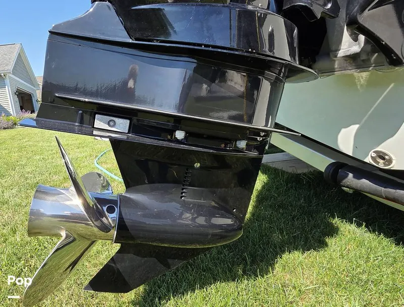 Slide: The Image of Crownline Boats Finseeker 200CC 2021 - 16507014