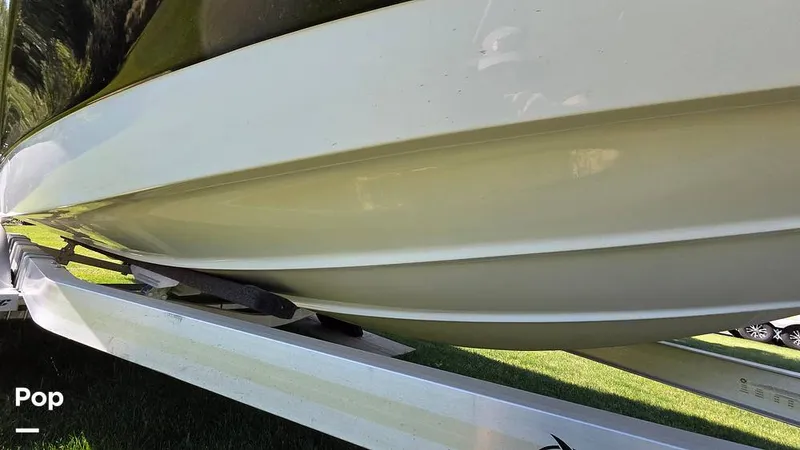 Slide: The Image of Crownline Boats Finseeker 200CC 2021 - 16507031