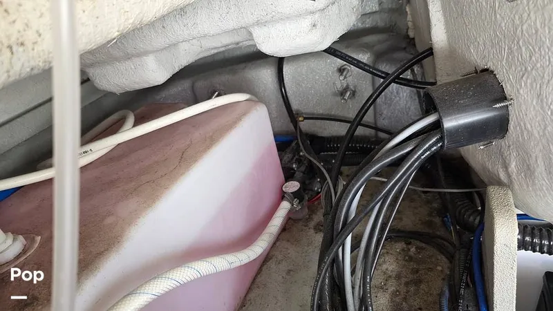 Slide: The Image of Crownline Boats Finseeker 200CC 2021 - 16507054
