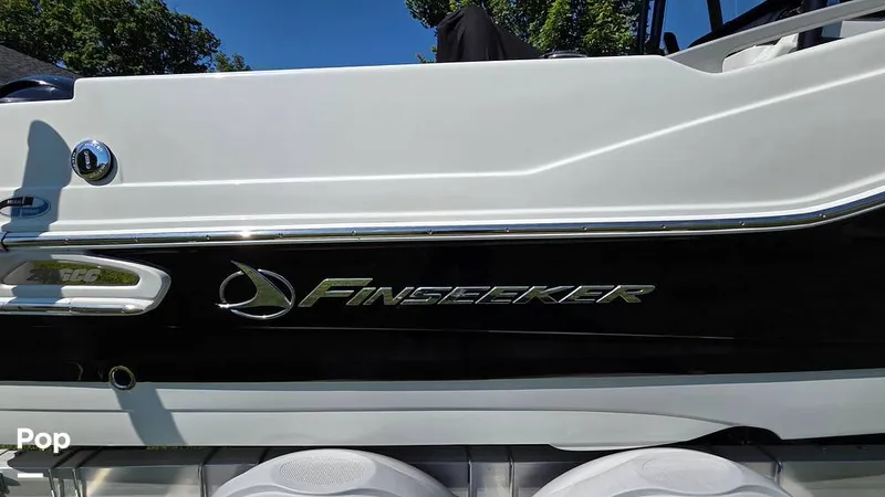 Slide: The Image of Crownline Boats Finseeker 200CC 2021 - 16507025