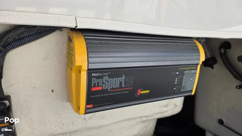 Slide: The Image of Battery Charger - 16507052