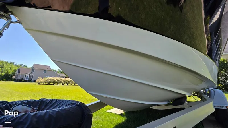 Slide: The Image of Crownline Boats Finseeker 200CC 2021 - 16506982