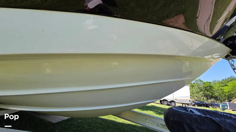 Slide: The Image of Crownline Boats Finseeker 200CC 2021 - 16507032