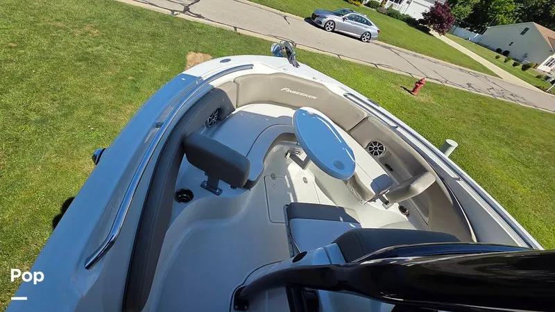 Slide: The Image of Crownline Boats Finseeker 200CC 2021 - 16507100