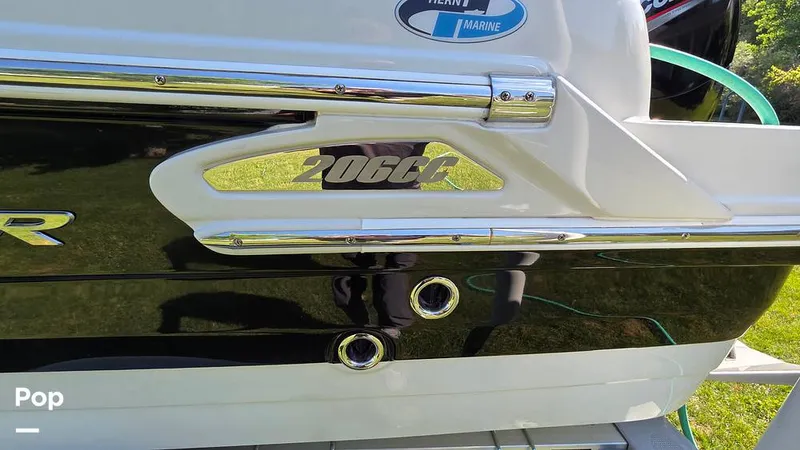 Slide: The Image of Crownline Boats Finseeker 200CC 2021 - 16506991