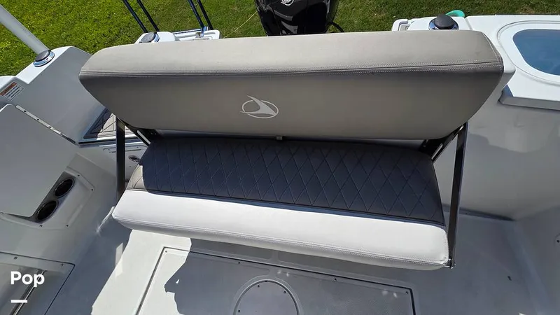 Slide: The Image of Transom Fold Away Bench - 16507048
