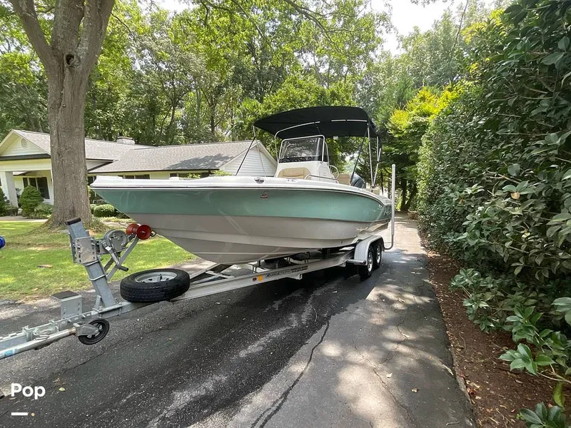 Slide: The Image of NauticStar 211 Hybrid 2019 - 16623107