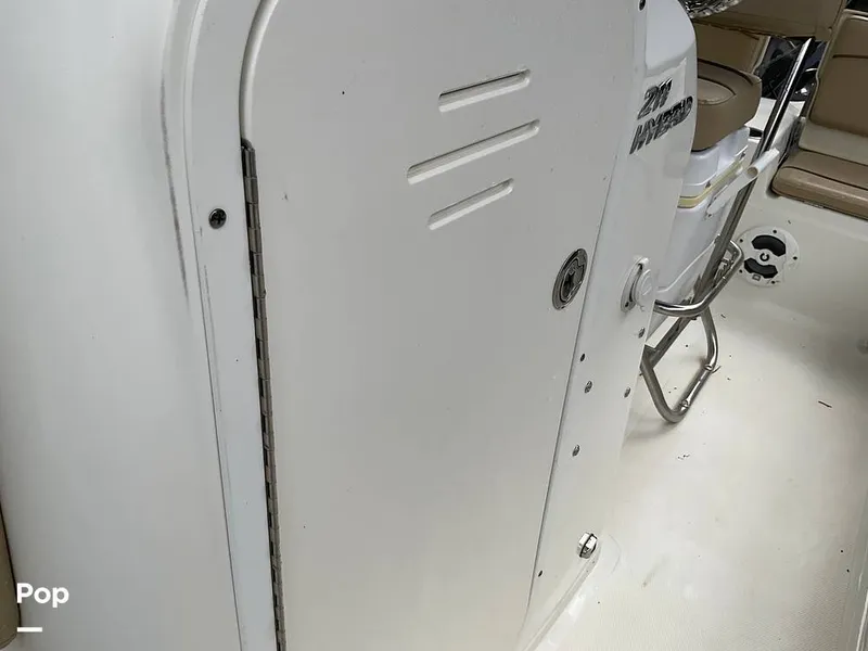 Slide: The Image of NauticStar 211 Hybrid 2019 - 16623155