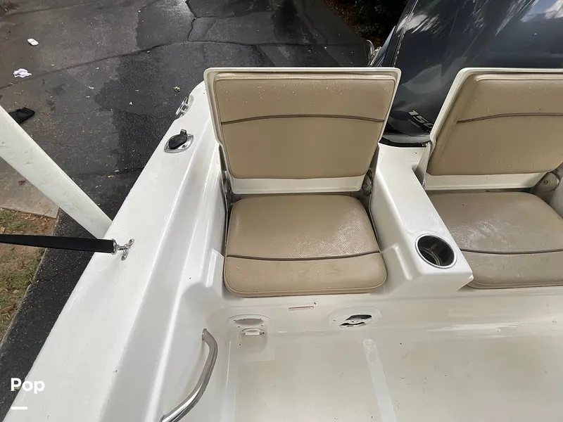 Slide: The Image of NauticStar 211 Hybrid 2019 - 16623146