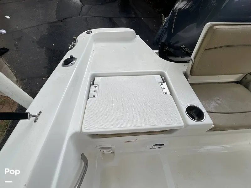 Slide: The Image of NauticStar 211 Hybrid 2019 - 16623147