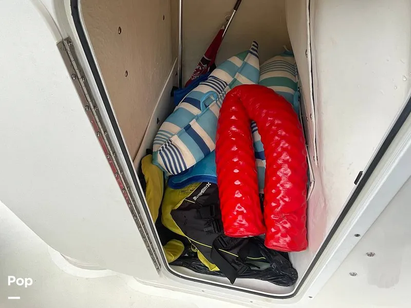 Slide: The Image of NauticStar 211 Hybrid 2019 - 16623156