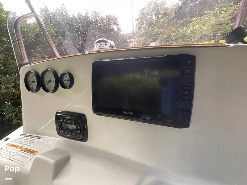 Slide: The Image of NauticStar 211 Hybrid 2019 - 16623138