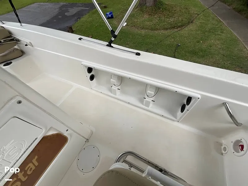 Slide: The Image of NauticStar 211 Hybrid 2019 - 16623150