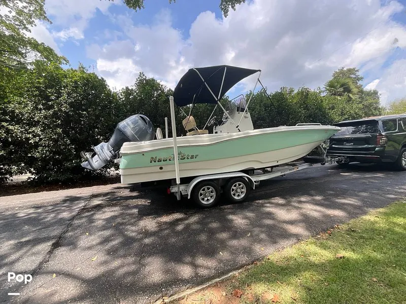 Slide: The Image of NauticStar 211 Hybrid 2019 - 16623102
