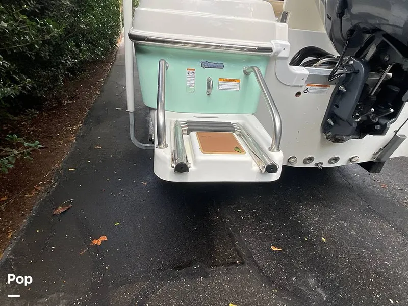 Slide: The Image of NauticStar 211 Hybrid 2019 - 16623112