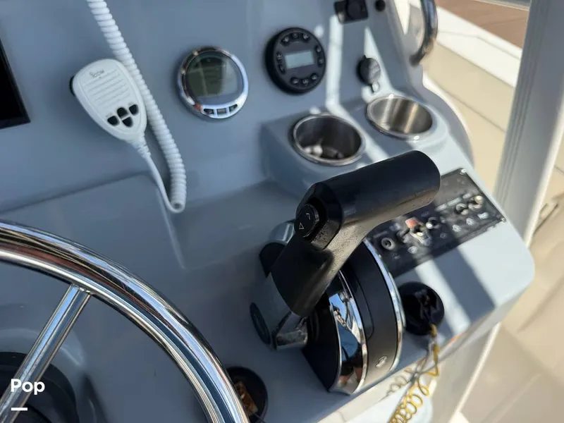 Slide: The Image of Bayliner Trophy T22 2024 - 16496924