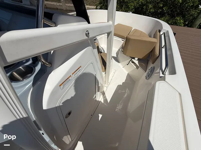 Slide: The Image of Bayliner Trophy T22 2024 - 16496915