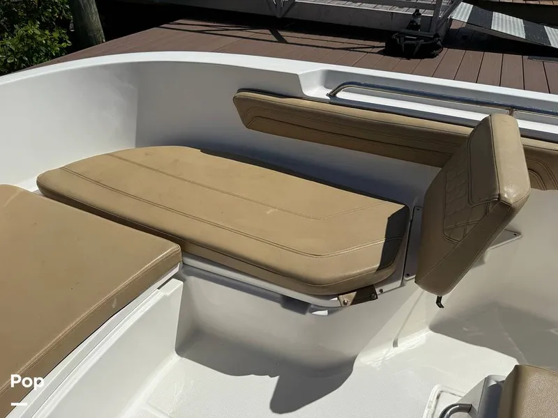 Slide: The Image of Bayliner Trophy T22 2024 - 16496926
