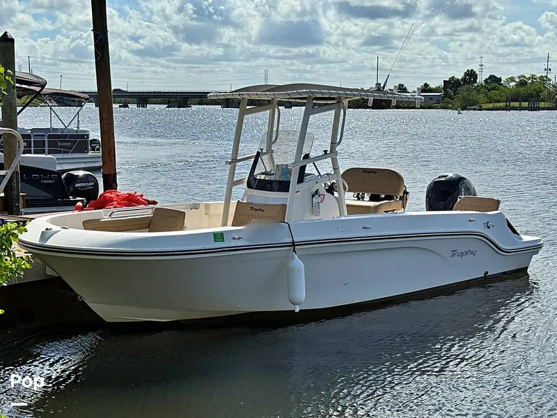 Slide: The Image of Bayliner Trophy T22 2024 - 16496940