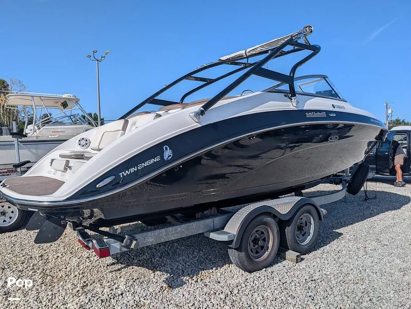 Slide: The Image of Yamaha 242 Limited S 2013 - 16576707