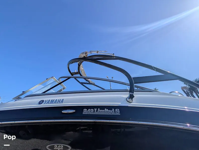 Slide: The Image of Yamaha 242 Limited S 2013 - 16576732
