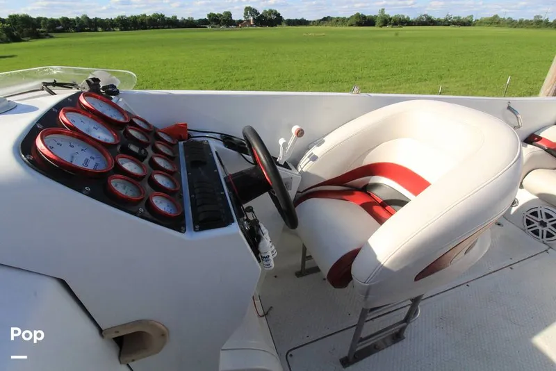 Slide: The Image of Captain's Chair - 16510301