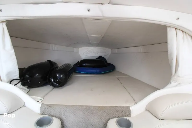 Slide: The Image of V Berth - 16510340
