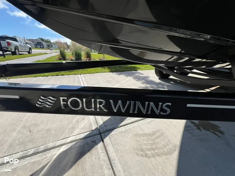Slide: The Image of Four Winns Horizon 190 SS 2017 - 16488618