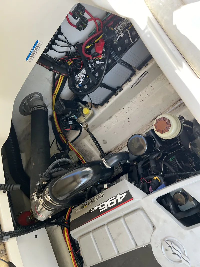 Slide: The Image of Sea Ray 270 SLX 2008 - 34
