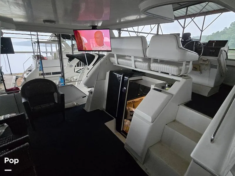 Slide: The Image of Carver Yachts 390 Aft Cabin 1994 - 16506161