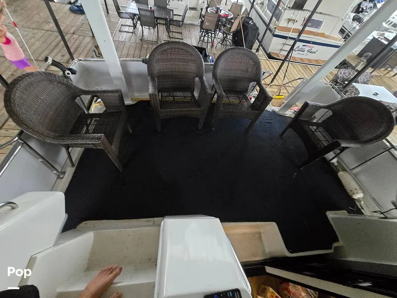 Slide: The Image of Carver Yachts 390 Aft Cabin 1994 - 16506168