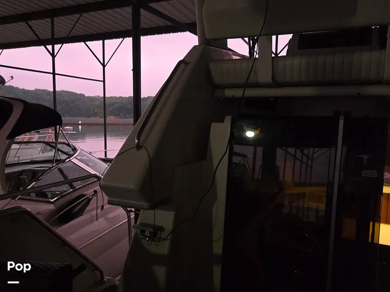 Slide: The Image of Carver Yachts 390 Aft Cabin 1994 - 16506192