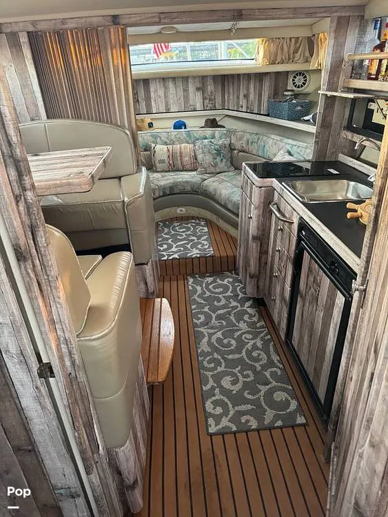 Slide: The Image of Bayliner Avanti 3255 1996 - 16474792