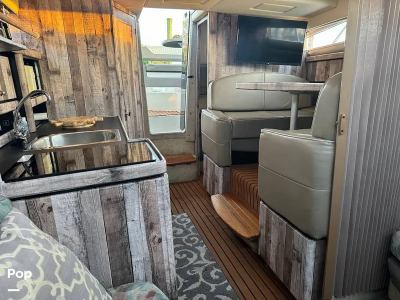 Slide: The Image of Bayliner Avanti 3255 1996 - 16474794