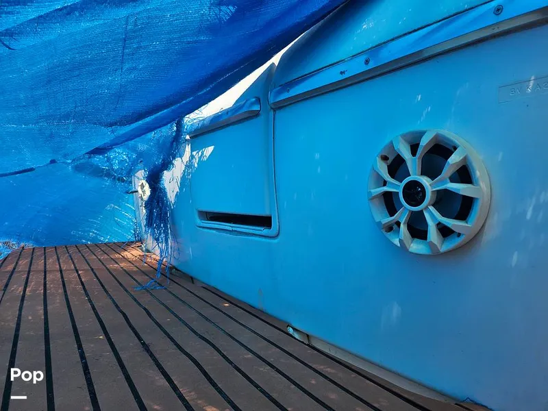Slide: The Image of Bayliner Avanti 3255 1996 - 16506351