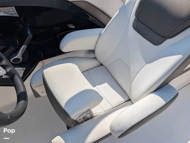 Slide: The Image of Yamaha 242 LIMITED S 2015 - 16548442