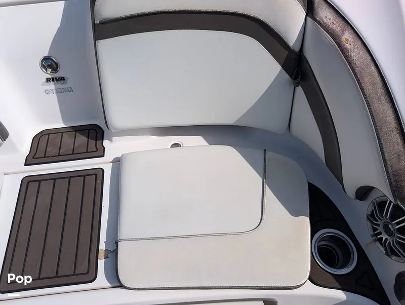 Slide: The Image of Yamaha 242 LIMITED S 2015 - 16548484