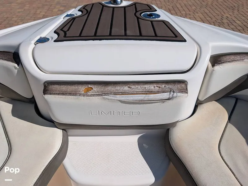 Slide: The Image of Yamaha 242 LIMITED S 2015 - 16548412