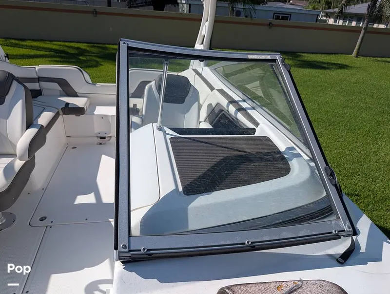 Slide: The Image of Yamaha 242 LIMITED S 2015 - 16548424