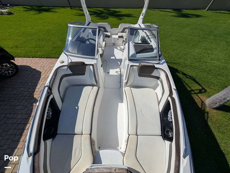 Slide: The Image of Yamaha 242 LIMITED S 2015 - 16548406