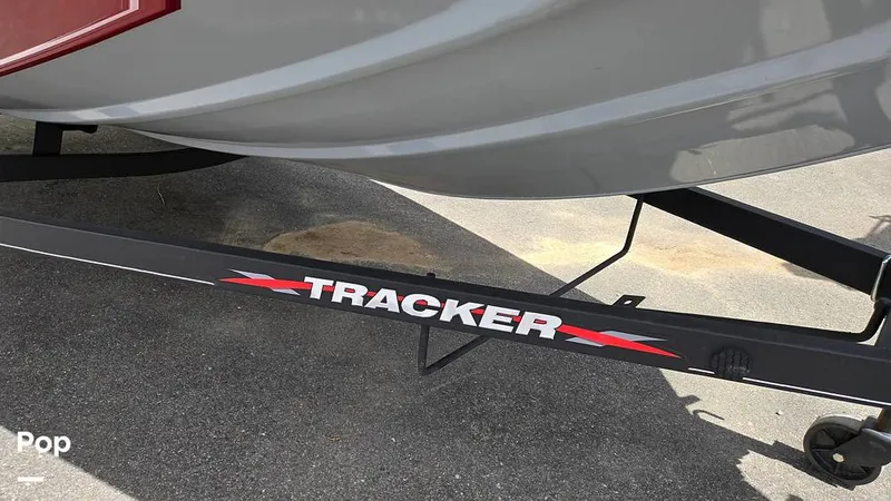 Slide: The Image of Tracker Pro 195 TXW 2022 - 16495133